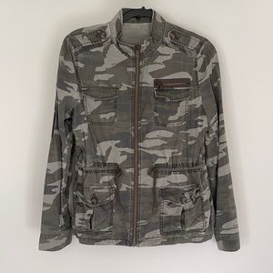 Express Camo Utility Jacket- Size Medium